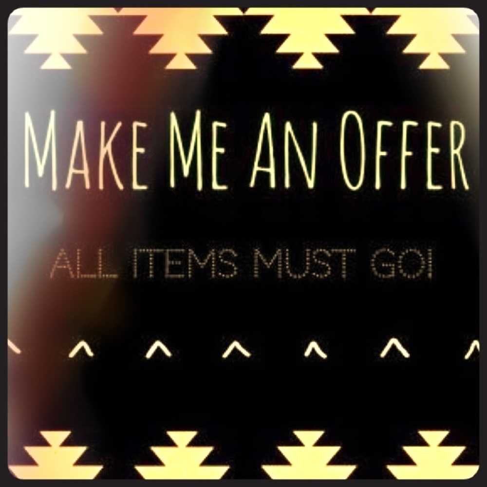 🧥👚👗👙👠👡👢🧣🧢🕶